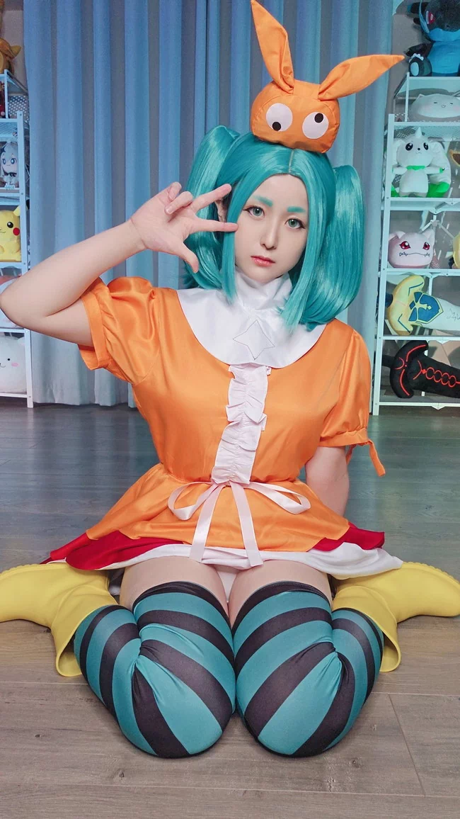 コスプレイヤーのモナミサちゃんが可愛すぎる【エロ画像】