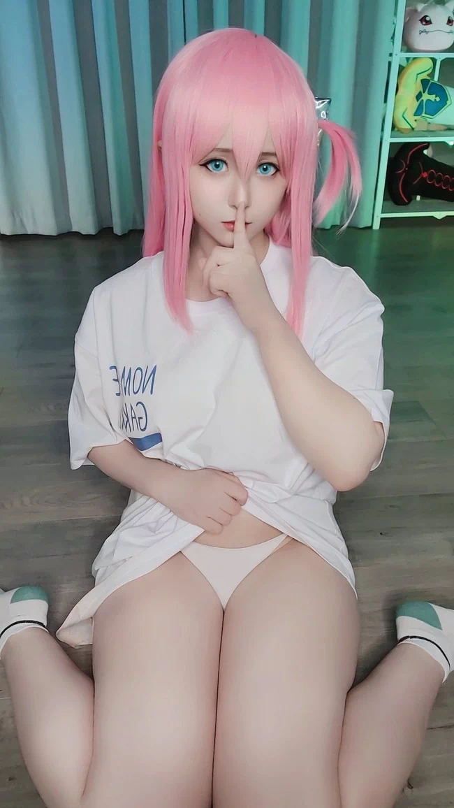 コスプレイヤーのモナミサちゃんが可愛すぎる【エロ画像】