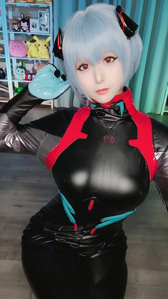 コスプレイヤーのモナミサちゃんが可愛すぎる【エロ画像】
