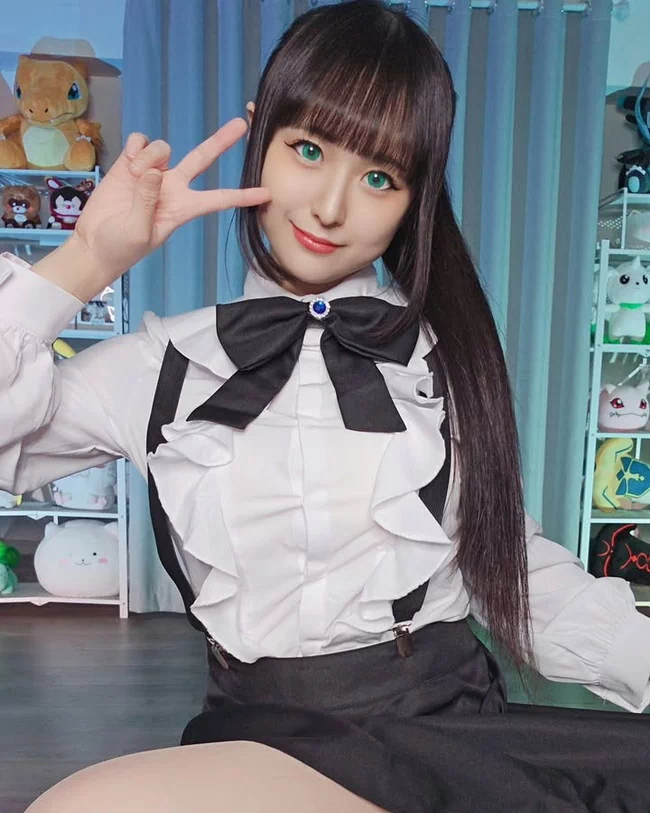 コスプレイヤーのモナミサちゃんが可愛すぎる【エロ画像】