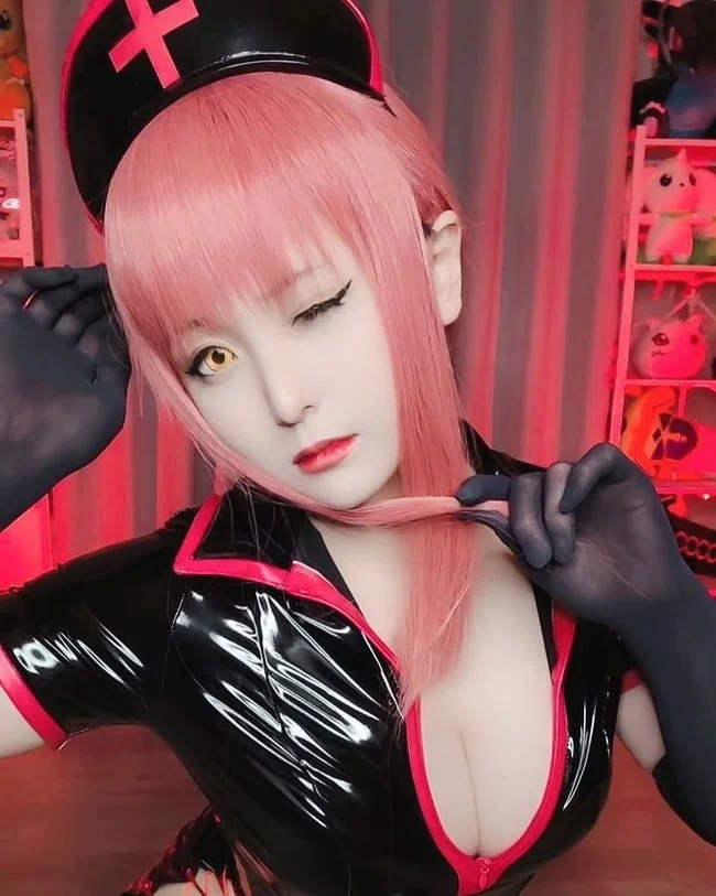 コスプレイヤーのモナミサちゃんが可愛すぎる【エロ画像】