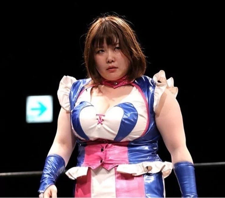 のの子 Kカッププロレスラーの爆乳おっぱい【エロ画像】
