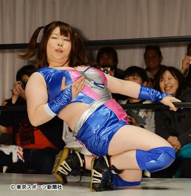 のの子 Kカッププロレスラーの爆乳おっぱい【エロ画像】