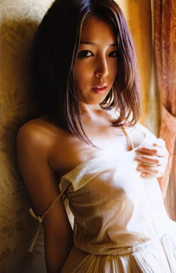 手束真知子 元SKE48の現在がこちらw【グラビアエロ画像】(17) 手束真知子 元SKE48の現在がこちらw【グラビアエロ画像】(17)