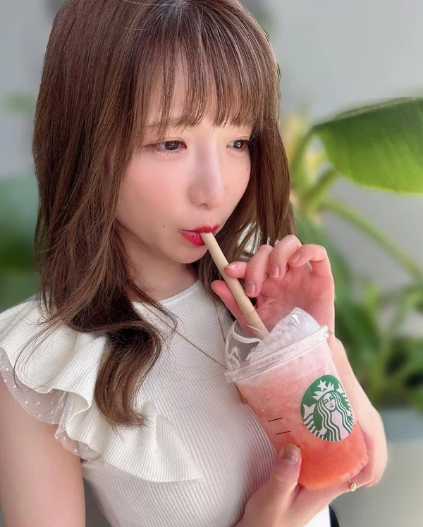 もえのあずきさん、数々のフェラ顔を披露ww【エロ画像】 18 もえのあずきさん、数々のフェラ顔を披露ww【エロ画像】 18