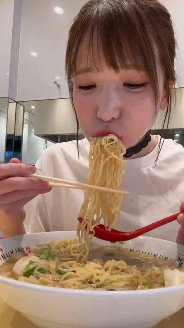 もえのあずきさん、数々のフェラ顔を披露ww【エロ画像】 40 もえのあずきさん、数々のフェラ顔を披露ww【エロ画像】 40