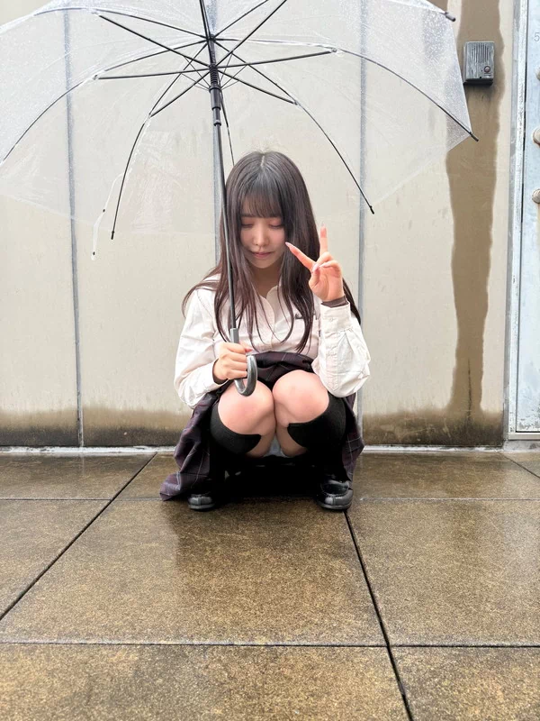 つゆりうらら 存在自体が変態のLカップ素人【エロ画像】 35 つゆりうらら 存在自体が変態のLカップ素人【エロ画像】 35